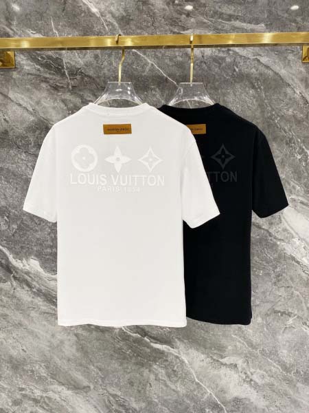 2026年3月25日入荷新作Louis Vuitton半袖 tシャツ 超厳選★高級品/誕生日プレゼント/OM工場