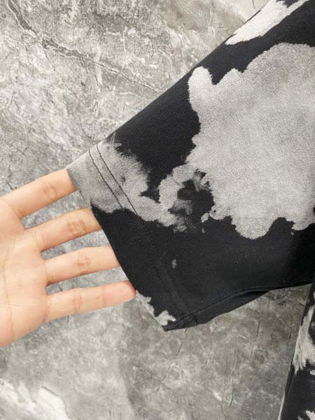 2026年3月25日入荷新作loewe半袖 tシャツ 超厳選★高級品/誕生日プレゼント/OM工場