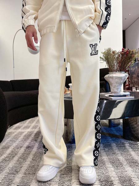 2026年3月25日入荷新作Louis Vuitton上下セット 超厳選★高級品/誕生日プレゼント/OM工場