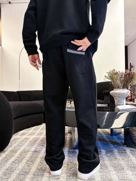 2026年3月25日入荷新作Louis Vuitton上下セット 超厳選★高級品/誕生日プレゼント/OM工場