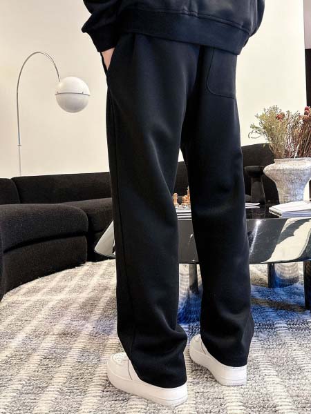 2026年3月25日入荷新作Prada上下セット 超厳選★高級品/誕生日プレゼント/OM工場