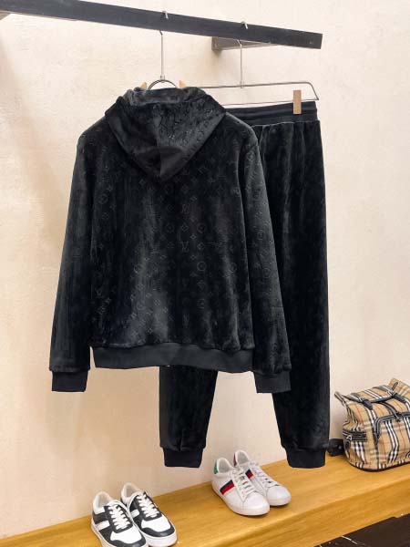 2026年3月25日入荷新作Louis Vuitton上下セット 超厳選★高級品/誕生日プレゼント/OM工場