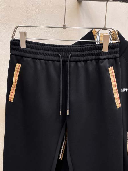 2026年3月25日入荷新作Burberry上下セット 超厳選★高級品/誕生日プレゼント/OM工場