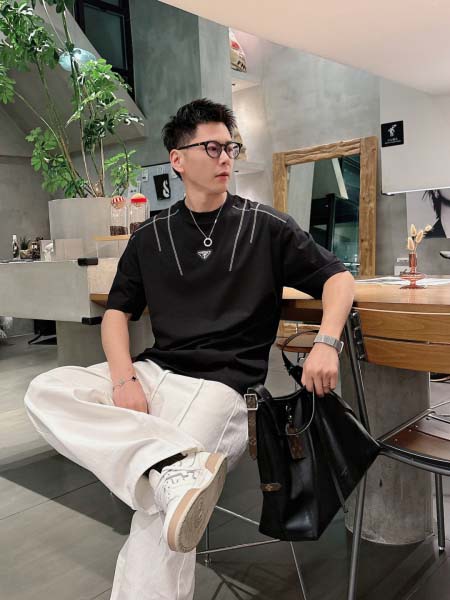 2026年3月28日入荷新作Prada半袖Tシャツ春夏高品質超厳選★入手困難/LD工場