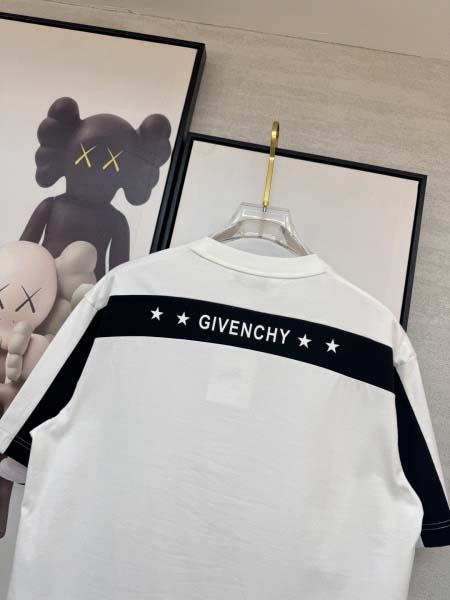 2026年3月29日入荷新作Givenchy半袖Tシャツ春夏高品質超厳選★入手困難/LD工場