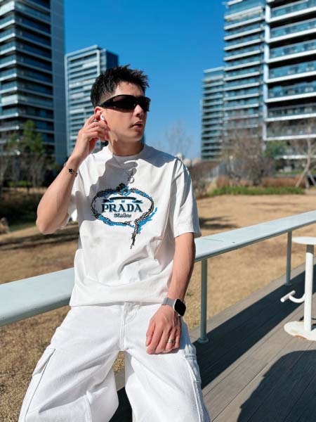 2026年3月31日入荷新作Prada半袖Tシャツ春夏高品質超厳選★入手困難/LD工場