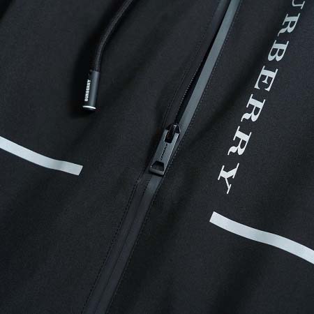 2026年3月31日入荷春秋新作Burberryジャケット YZF工場