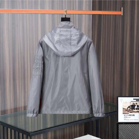 2026年3月31日入荷春秋新作PRADAジャケット YZF工場