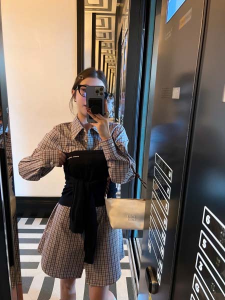 2026年3月6日入荷早春新作Miu Miuシャツファッショ...