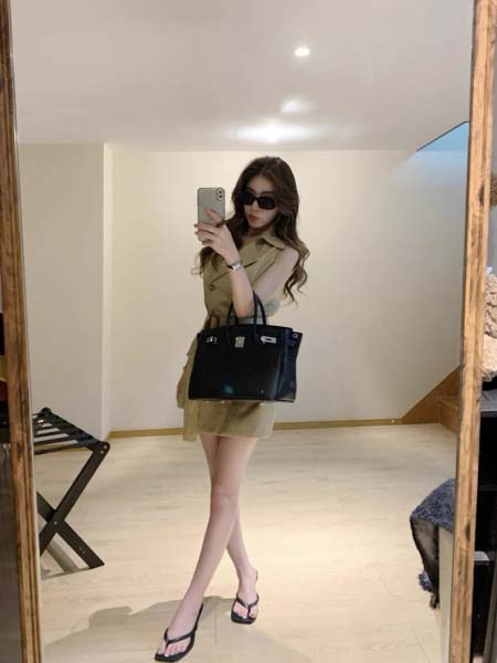 2026年3月6日入荷早春新作Saint Laurentワン...