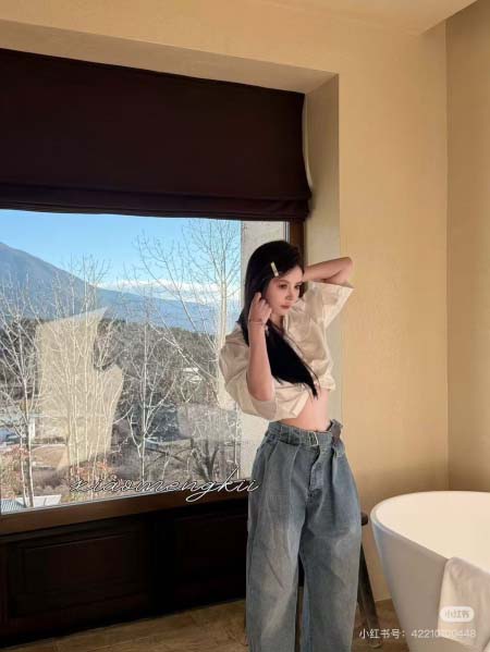 2026年3月6日入荷早春新作LOEWEジーパンファッション...