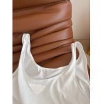 2026年3月6日入荷早春新作Pradaチョッキファッション/誕生日プレゼント/贈り物 can工場