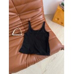 2026年3月6日入荷早春新作Pradaチョッキファッション/誕生日プレゼント/贈り物 can工場