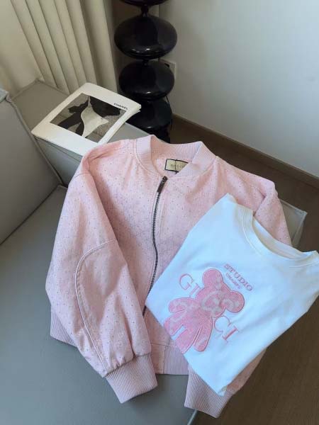 2026年3月6日入荷早春新作Gucci女性用ファッション/...