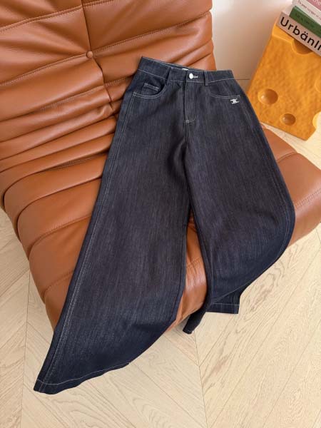 2026年3月6日入荷早春新作Celine女性用ファッション...