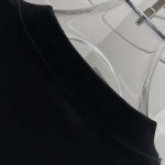 2026年3月17日新作Fendi半袖 tシャツ人気商品/誕生日プレゼント/FF工場