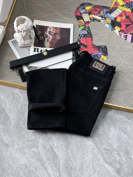 2026年3月18日春夏新作Givenchyジーパン luo...