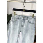 2026年3月18日春夏新作Burberryジーパン luols工場