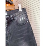 2026年3月18日春夏新作ファッション高品質Balenciagaジーパン luols工場