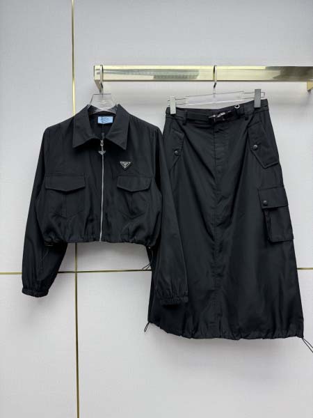 2026年3月9日入荷早春新作prada女性用ファッション/...