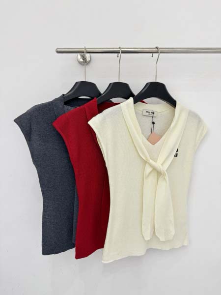 2026年3月9日入荷早春新作MIUMIU女性用ファッション...