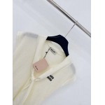 2026年3月9日入荷早春新作MIUMIU女性用ファッション/誕生日プレゼント/贈り物 can工場