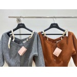 2026年3月9日入荷早春新作MIUMIU女性用ファッション/誕生日プレゼント/贈り物 can工場