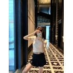 2026年3月9日入荷早春新作MIUMIU女性用ファッション/誕生日プレゼント/贈り物 can工場