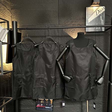 2026年3月9日入荷早春新作Prada女性用ファッション/...