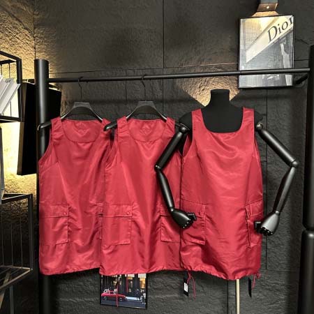 2026年3月9日入荷早春新作Prada女性用ファッション/...