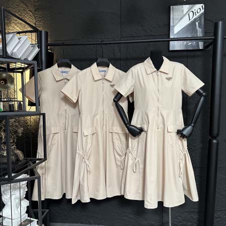 2026年3月9日入荷早春新作Prada女性用ファッション/...