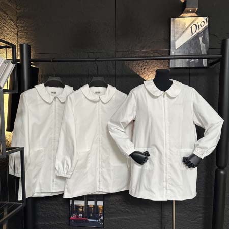 2026年3月9日入荷早春新作Miumiu女性用ファッション...