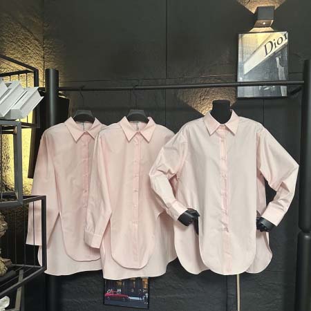 2026年3月21日入荷早春新作Loewe女性用ファッション...