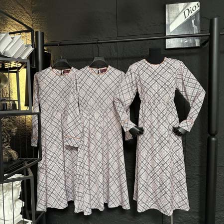 2026年3月21日入荷早春新作Gucci女性用ファッション...