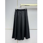 2026年3月22日入荷早春新作loewe女性用ファッション/誕生日プレゼント/贈り物 can工場