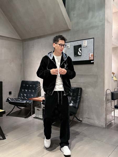 2026年3月23日入荷新作Louis Vuittonスーツ...