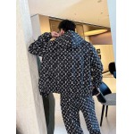 2026年3月23日入荷新作Louis Vuittonスーツ上下 超厳選★高級品/誕生日プレゼント/OM工場