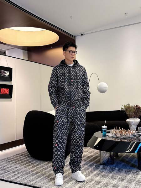 2026年3月23日入荷新作Louis Vuittonスーツ...