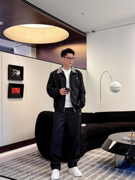 2026年3月23日入荷新作Diorスーツ上下 超厳選★高級...