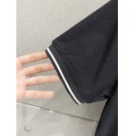 2026年3月23日入荷新作FENDI半袖 tシャツ 超厳選★高級品/誕生日プレゼント/OM工場