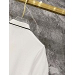 2026年3月25日入荷新作MiuMiu半袖 tシャツ 超厳選★高級品/誕生日プレゼント/OM工場