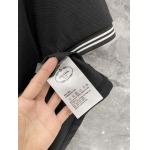 2026年3月25日入荷新作PRADA半袖 tシャツ 超厳選★高級品/誕生日プレゼント/OM工場