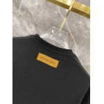 2026年3月25日入荷新作Louis Vuitton半袖 tシャツ 超厳選★高級品/誕生日プレゼント/OM工場