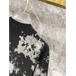 2026年3月25日入荷新作BALENCIAGA半袖 tシャツ 超厳選★高級品/誕生日プレゼント/OM工場