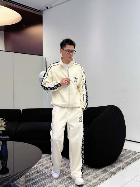 2026年3月25日入荷新作Louis Vuitton上下セ...