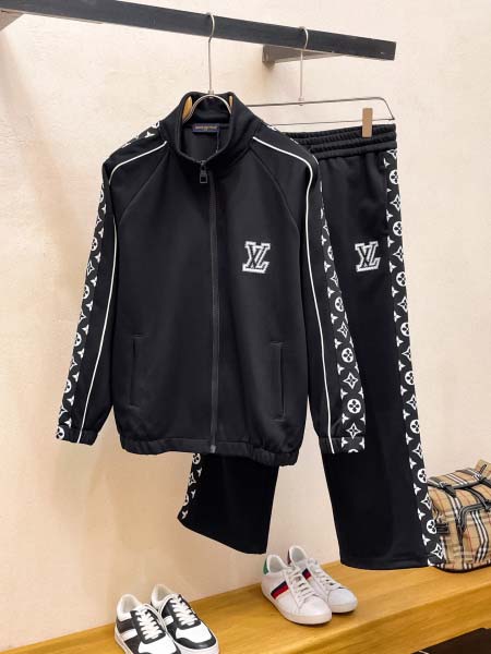 2026年3月25日入荷新作Louis Vuitton上下セ...