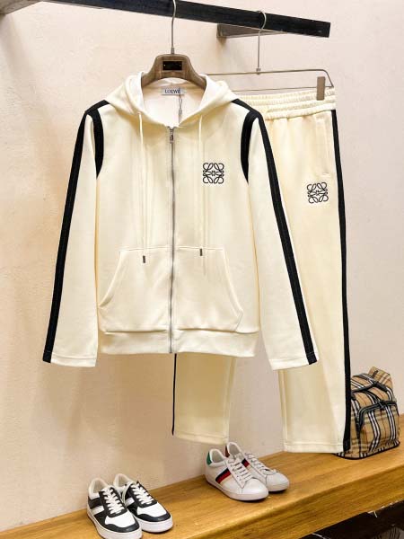 2026年3月25日入荷新作Loewe上下セット 超厳選★高...