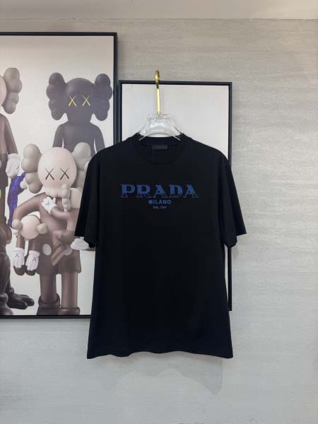 2026年3月28日入荷新作Prada半袖Tシャツ春夏高品質...