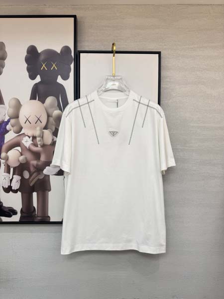 2026年3月28日入荷新作Prada半袖Tシャツ春夏高品質...