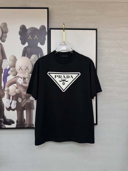 2026年3月28日入荷新作Prada半袖Tシャツ春夏高品質...